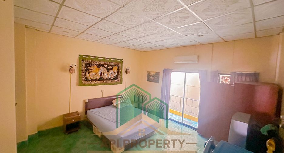 For sale 5 bedrooms retail Space in Bang Lamung, Chonburi
