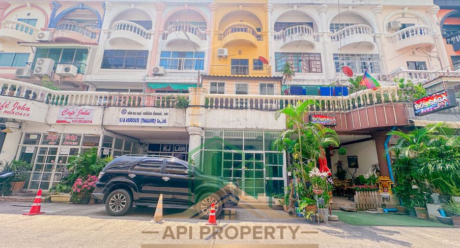 For sale 5 bedrooms retail Space in Bang Lamung, Chonburi