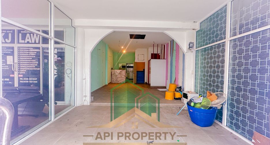 For sale 5 bedrooms retail Space in Bang Lamung, Chonburi