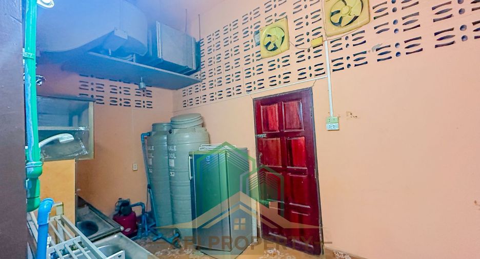 For sale 5 bedrooms retail Space in Bang Lamung, Chonburi