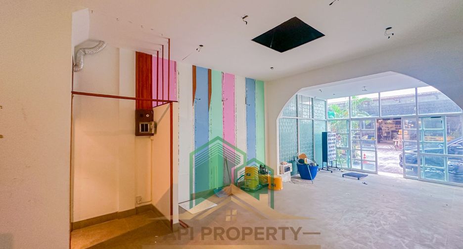 For sale 5 bedrooms retail Space in Bang Lamung, Chonburi