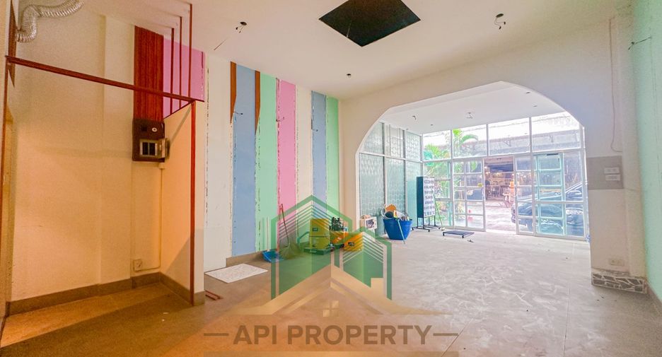 For sale 5 bedrooms retail Space in Bang Lamung, Chonburi
