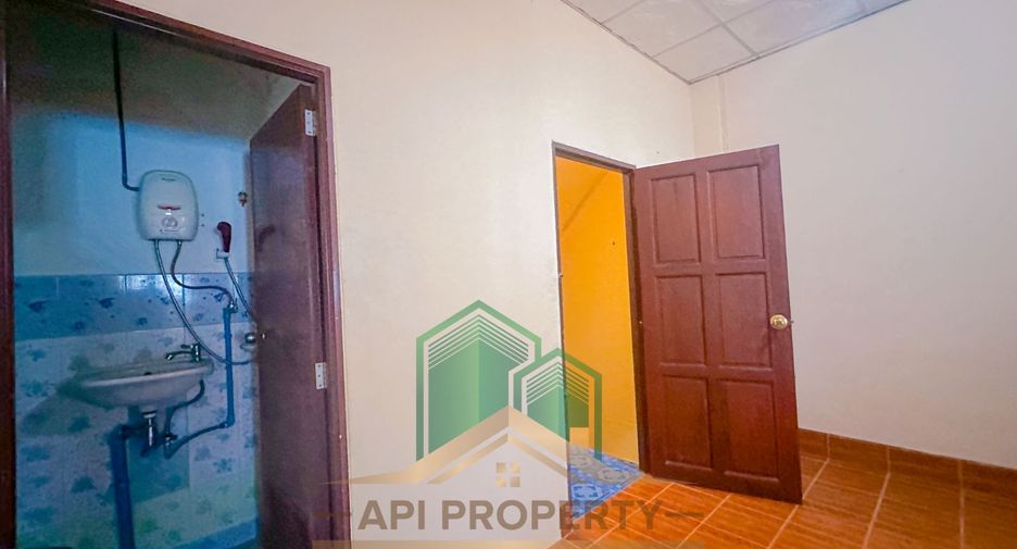 For sale 5 bedrooms retail Space in Bang Lamung, Chonburi