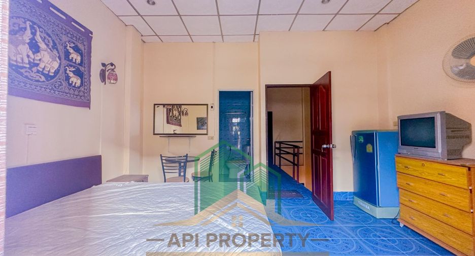 For sale 5 bedrooms retail Space in Bang Lamung, Chonburi