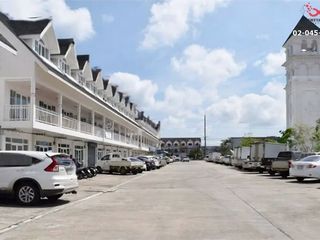 For sale 4 Beds retail Space in Phrom Khiri, Nakhon Si Thammarat