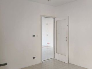 For rent retail Space in Watthana, Bangkok