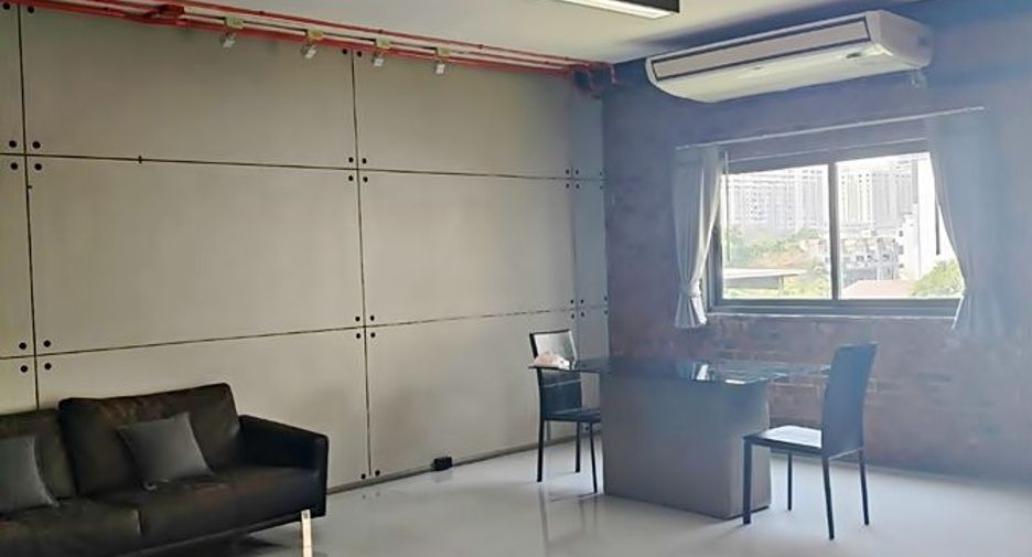 Gewerbefläche zur Miete in Watthana, Bangkok