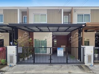 For rent and for sale 3 bed townhouse in Pak Kret, Nonthaburi