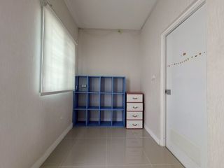 For sale 4 bed townhouse in Bang Sao Thong, Samut Prakan