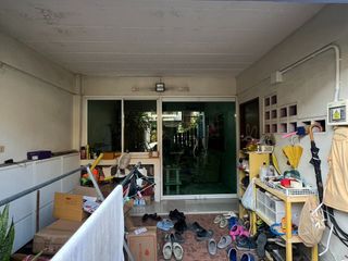 For sale 4 bed office in Prawet, Bangkok