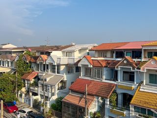For sale 4 bed office in Prawet, Bangkok