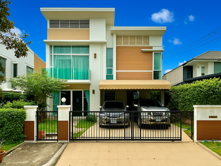 For sale 3 Beds house in Lat Krabang, Bangkok