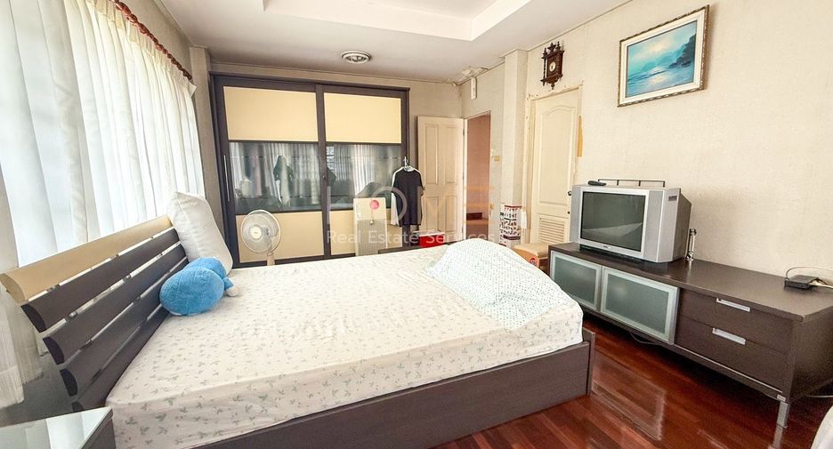 Casa en venta de 3 habitaciones en Lat Krabang, Bangkok