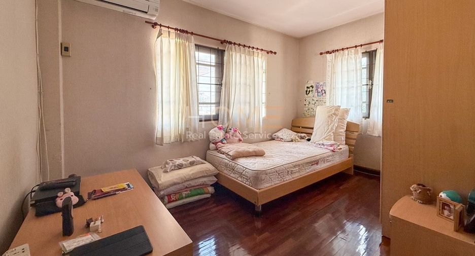 Casa en venta de 3 habitaciones en Lat Krabang, Bangkok