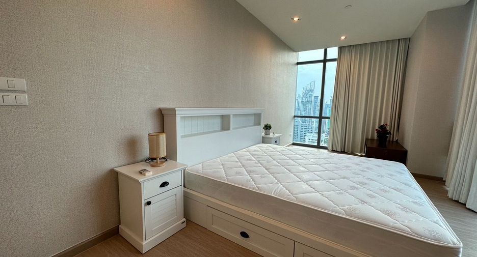 For rent そして for sale 2 ベッドルーム condo in Watthana, Bangkok