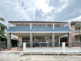 For sale 5 Beds house in Thung Khru, Bangkok