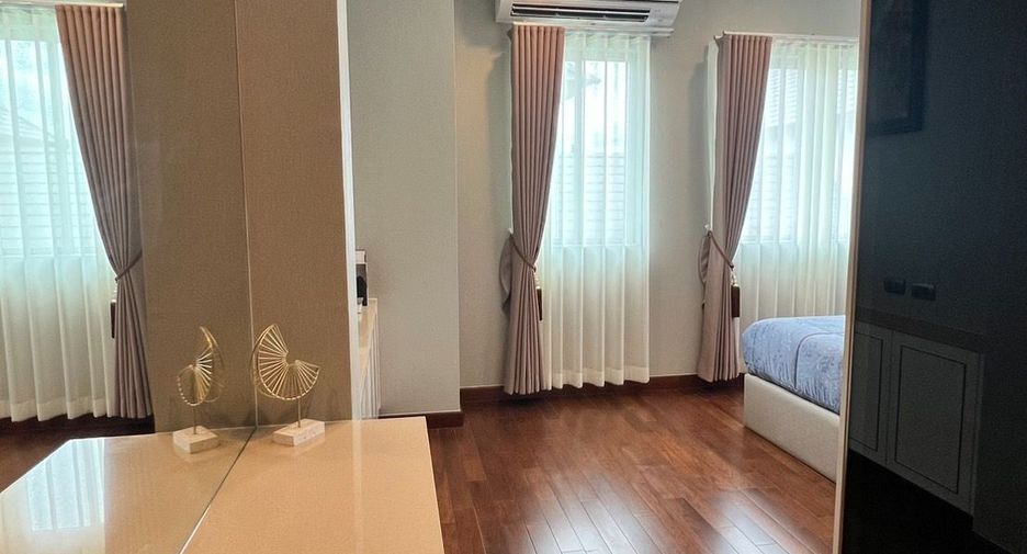 Аренда и продажа 4 спальни дом в Лат Крабанг, Бангкок