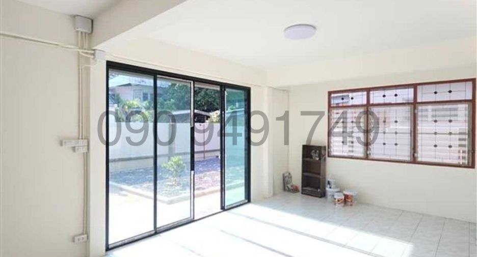 For rent 3 bedrooms house in Bang Khen, Bangkok