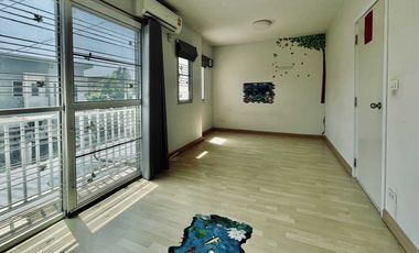 For sale 3 Beds townhouse in Sai Mai, Bangkok