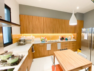 For sale 3 bedrooms house in Phaya Thai, Bangkok