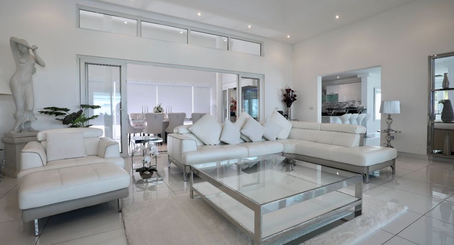 For sale 6 bed house in Bang Lamung, Chonburi