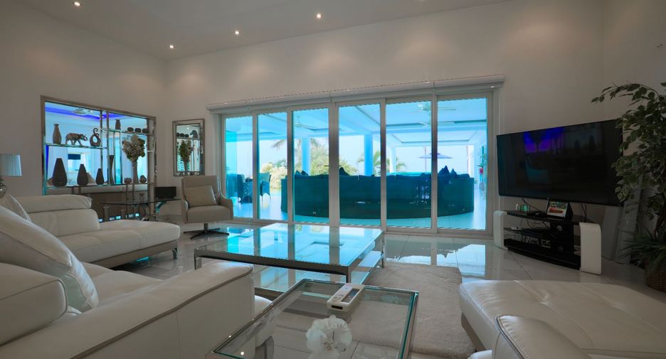 For sale 6 bed house in Bang Lamung, Chonburi