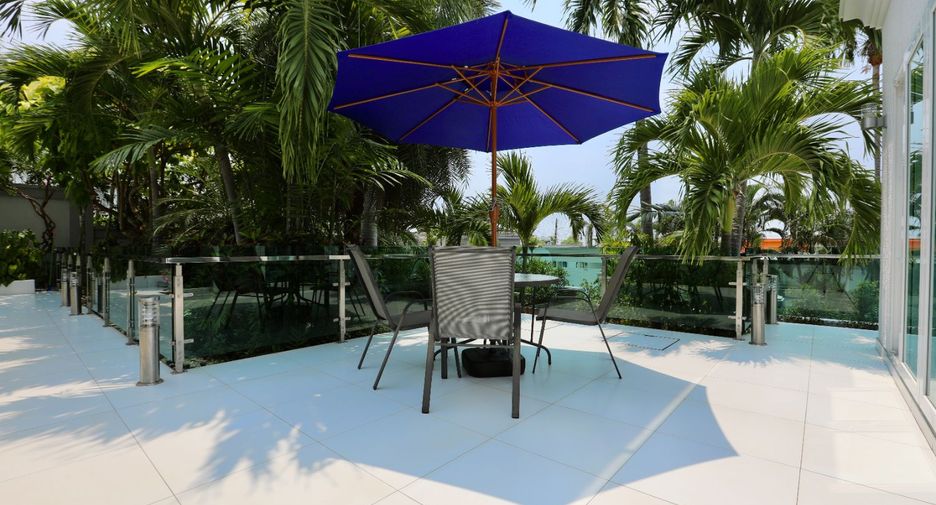 For sale 6 bed house in Bang Lamung, Chonburi