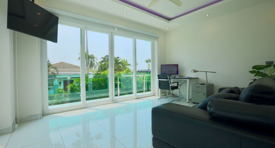 For sale 6 bed house in Bang Lamung, Chonburi