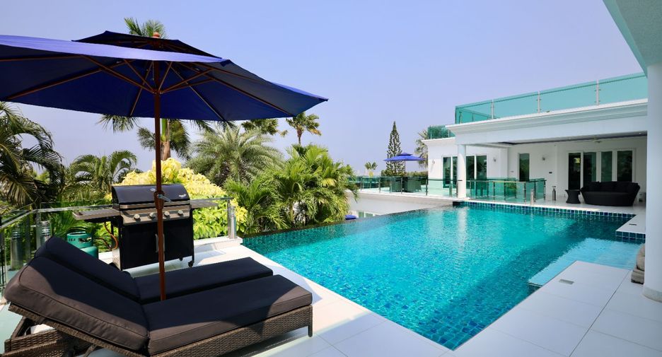 For sale 6 bed house in Bang Lamung, Chonburi
