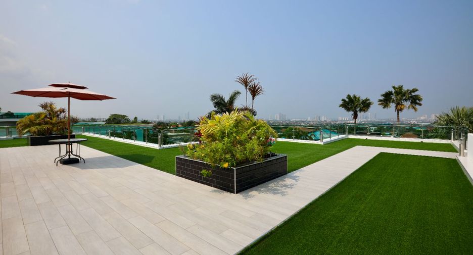 For sale 6 bed house in Bang Lamung, Chonburi