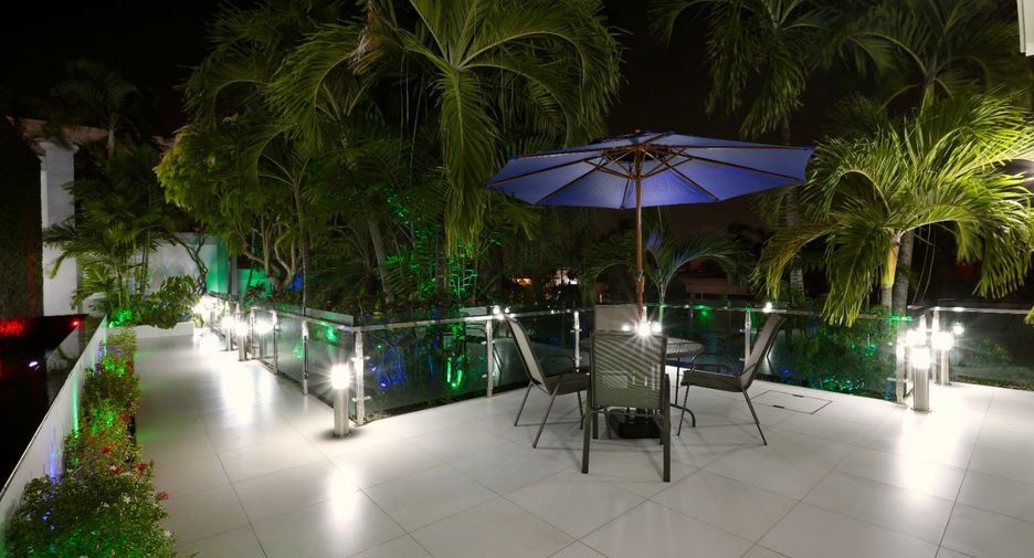 For sale 6 bed house in Bang Lamung, Chonburi