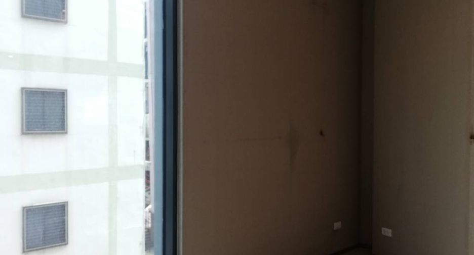For rent retail Space in Khlong Toei, Bangkok
