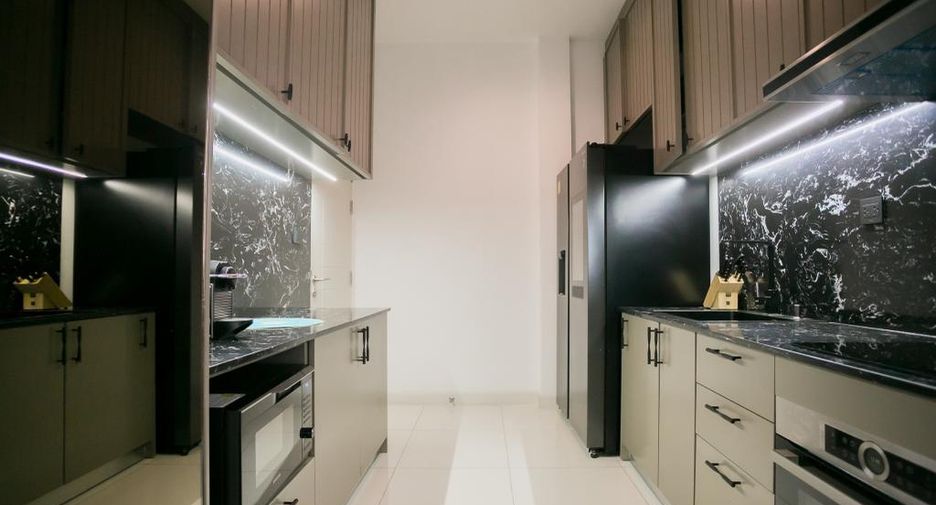 Haus zur Miete und zum Kauf mit 3 Zimmer in Wang Thonglang, Bangkok
