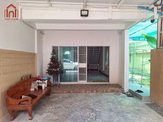 For sale 2 bedrooms townhouse in Bang Khun Thian, Bangkok