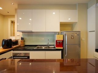 For sale 2 bed condo in Khlong Toei, Bangkok