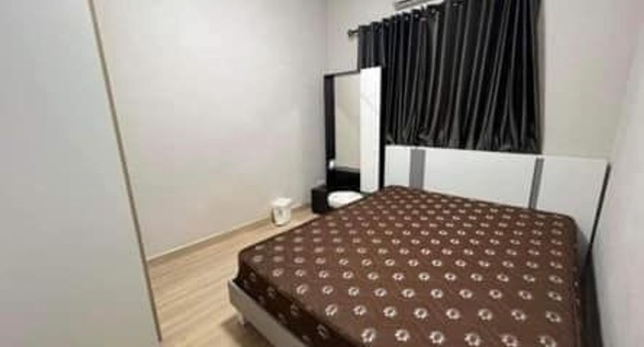 For rent 3 bedrooms townhouse in Bang Phli, Samut Prakan
