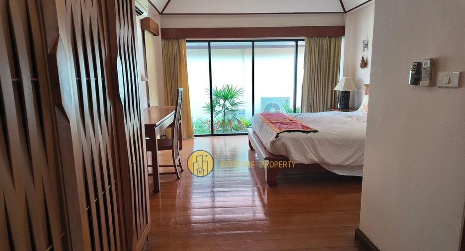 For sale 4 ベッドルーム villa in Bang Lamung, Chonburi