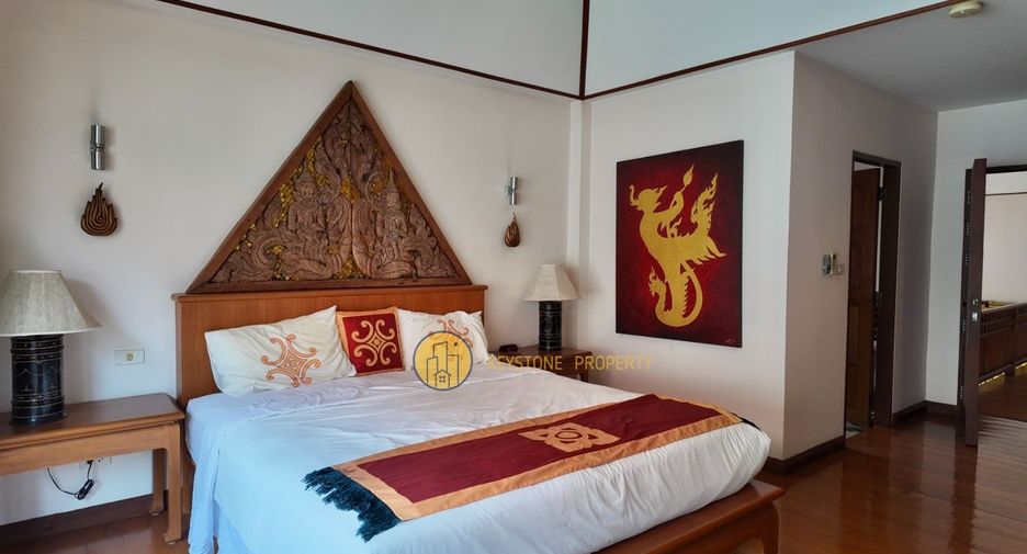 For sale 4 ベッドルーム villa in Bang Lamung, Chonburi