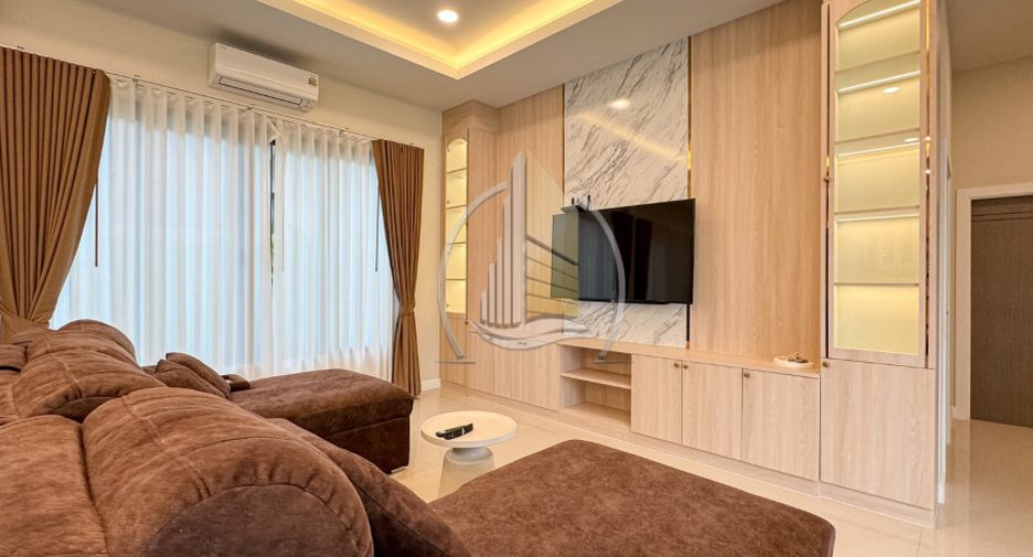 For rent 3 bedrooms house in Bang Lamung, Chonburi
