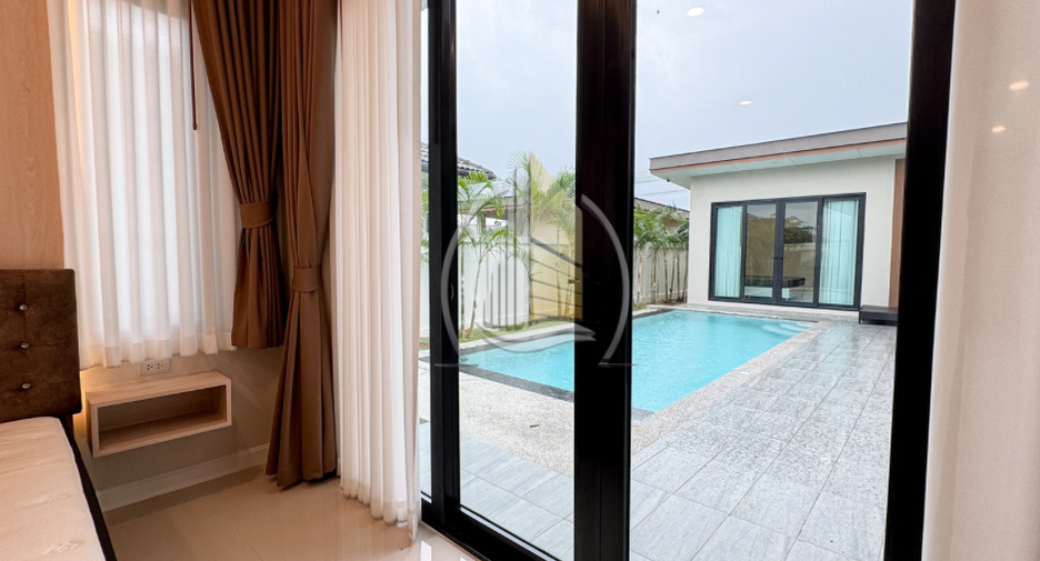 For rent 3 bedrooms house in Bang Lamung, Chonburi