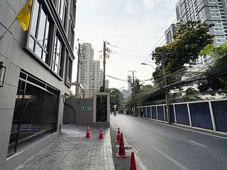 Gewerbefläche zur Miete in Watthana, Bangkok