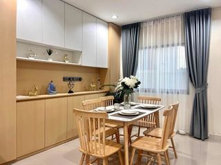 For sale 3 bed townhouse in East Pattaya, Pattaya