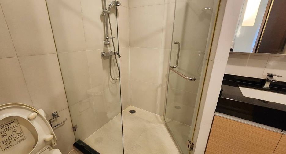 Apartment zur Miete mit 2 Zimmer in Khlong Toei, Bangkok