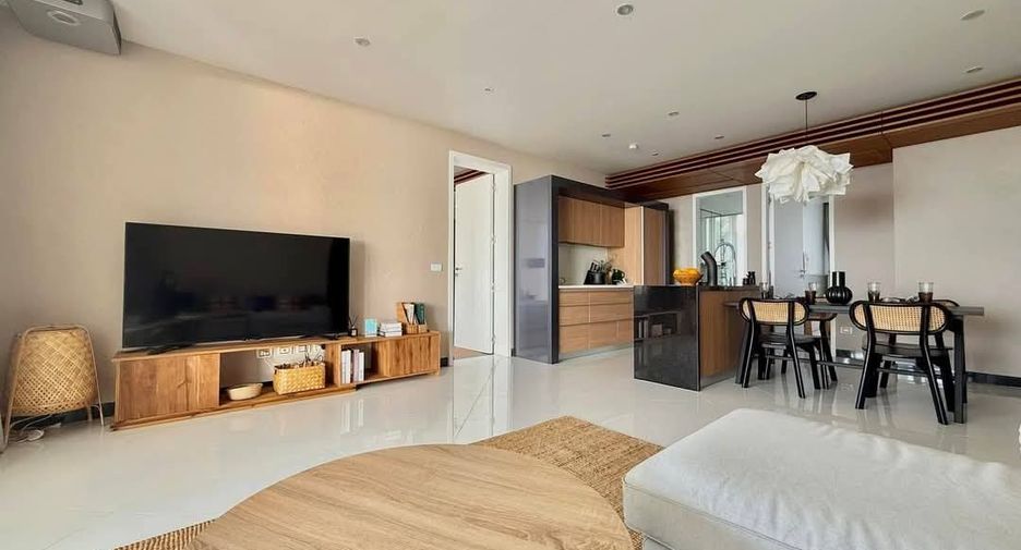 For sale 3 bedrooms condo in Sattahip, Chonburi