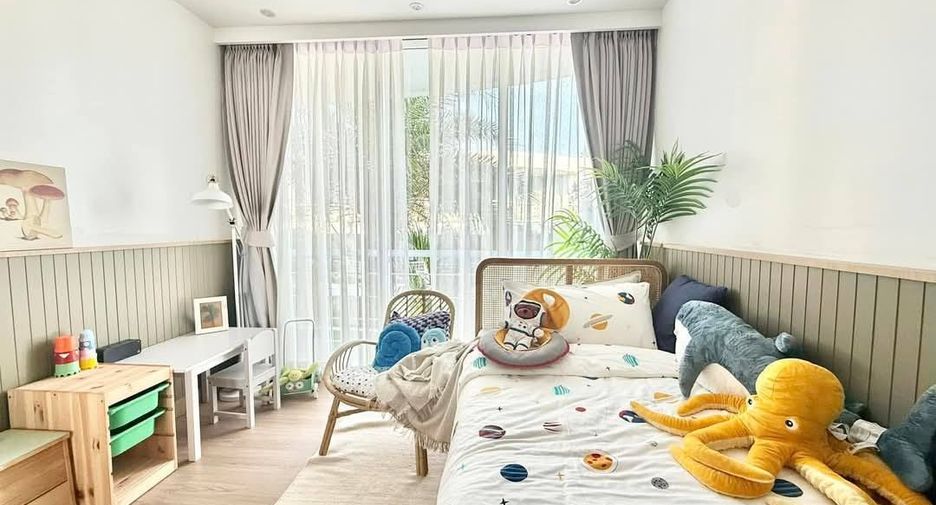 For sale 3 bedrooms condo in Sattahip, Chonburi