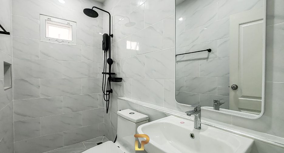 For sale 2 bedrooms house in Huay Yai, Pattaya