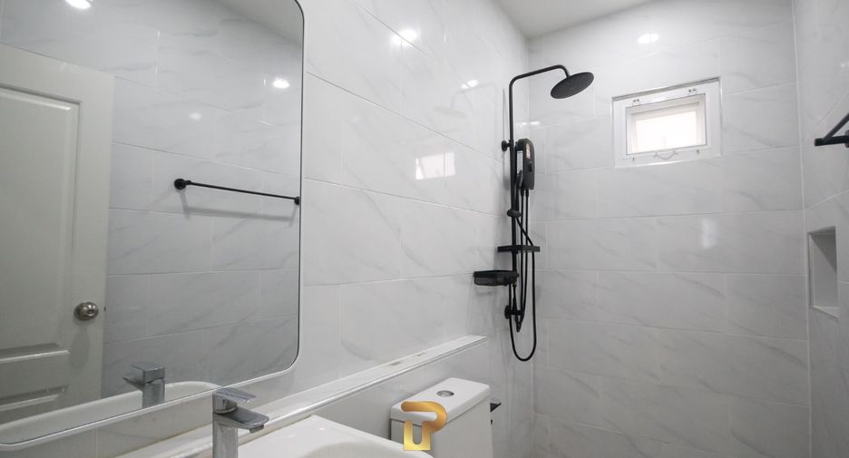 For sale 2 bedrooms house in Huay Yai, Pattaya