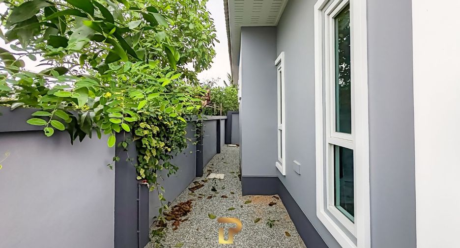 For sale 2 bedrooms house in Huay Yai, Pattaya