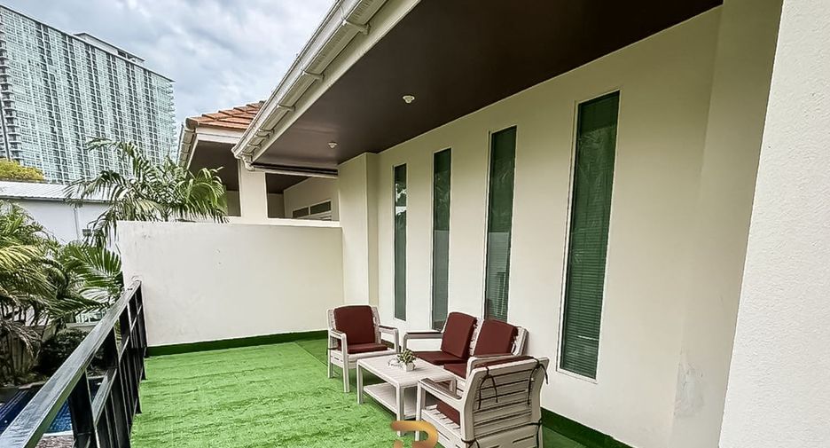 ขาย 4 ห้องนอน วิลล่า ใน จอมเทียน, พัทยา