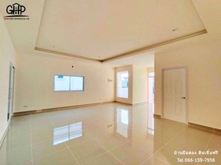For sale 3 bed townhouse in Ban Pong, Ratchaburi